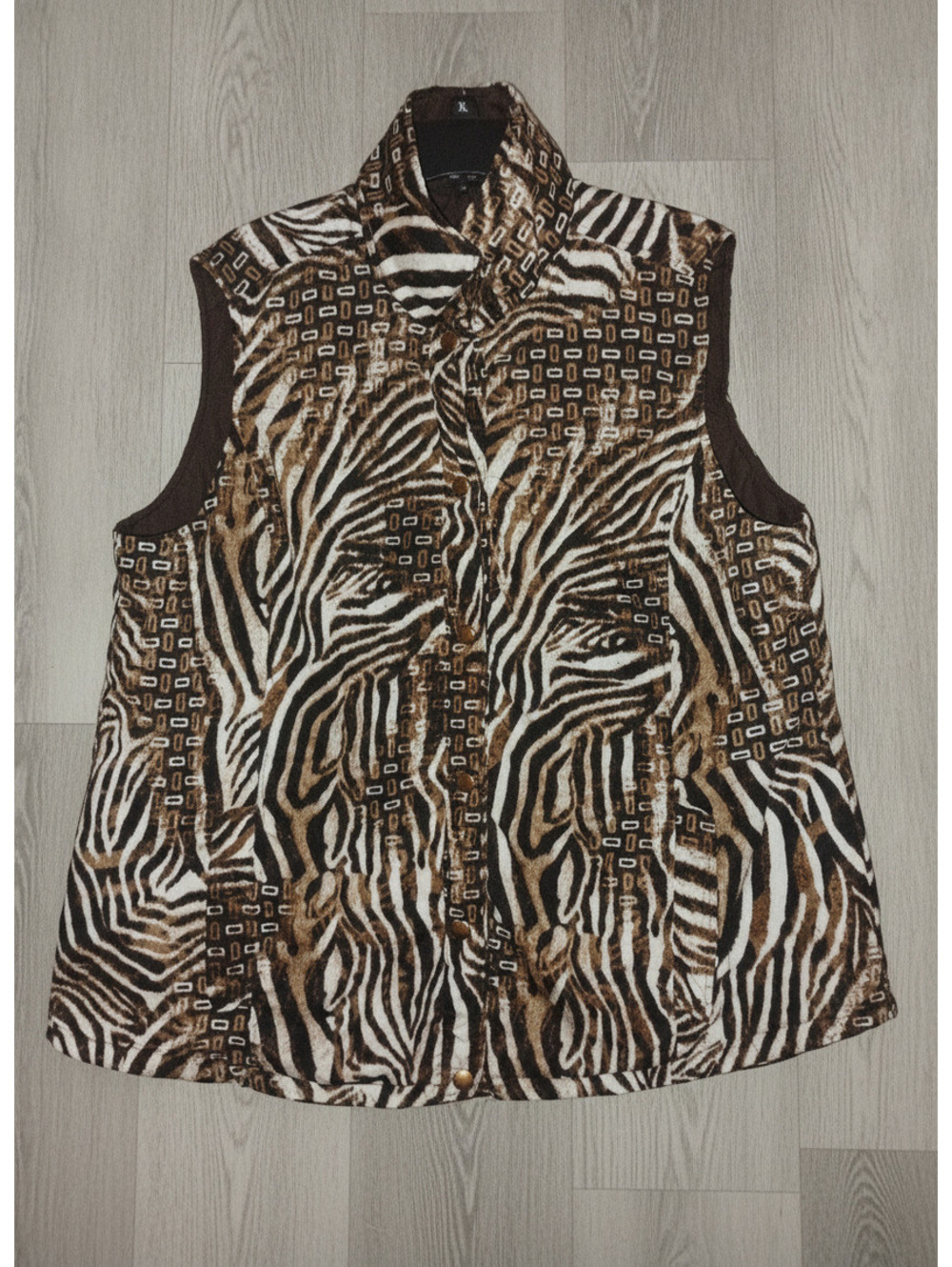 Kim rogers Women's Brown and Black Animal Print Sleeveless Vest